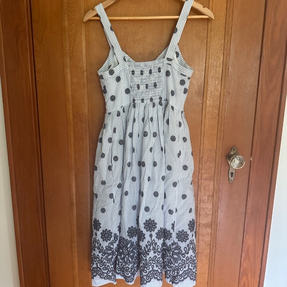 Anthropologie Maeve Seersucker Midi dress 2 - Picture 5 of 8